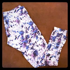 LulaRoe Jordan workout leggings